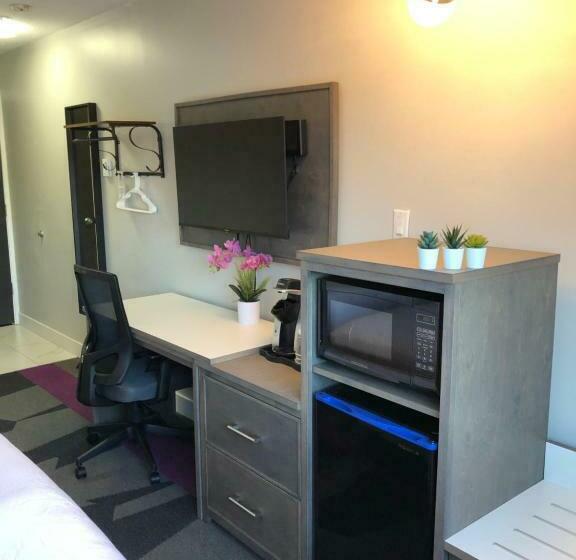 חדר סטנדרט עם מיטת קינג, The Spot At Porpoise Bay