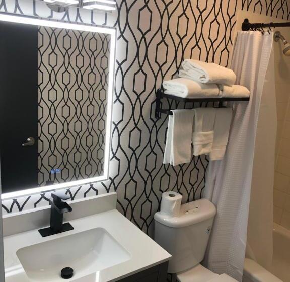 חדר סטנדרט עם מיטת קווין, The Spot At Porpoise Bay