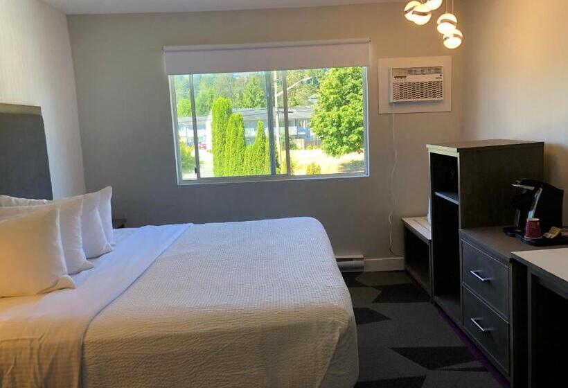 חדר סטנדרט עם מיטת קינג, The Spot At Porpoise Bay