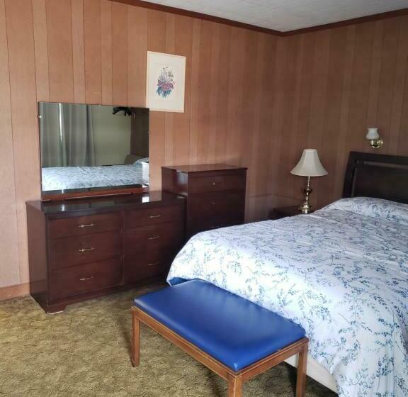 标准间, Olympia Motel