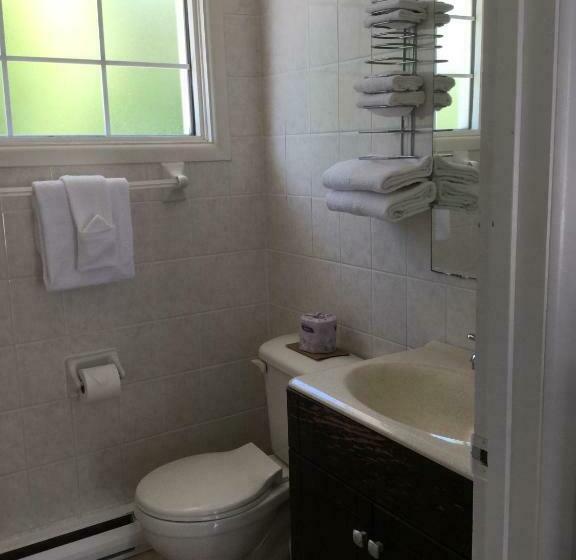 غرفه قياسيه سريرين مزدوجين, Boathouse Country Inn