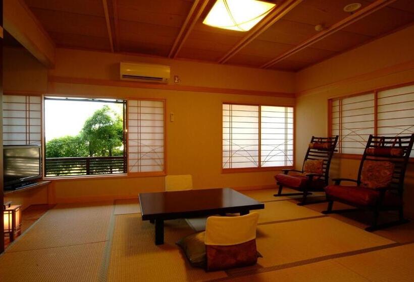 Номер Стандарт Совместная Ванная, Yusakaso