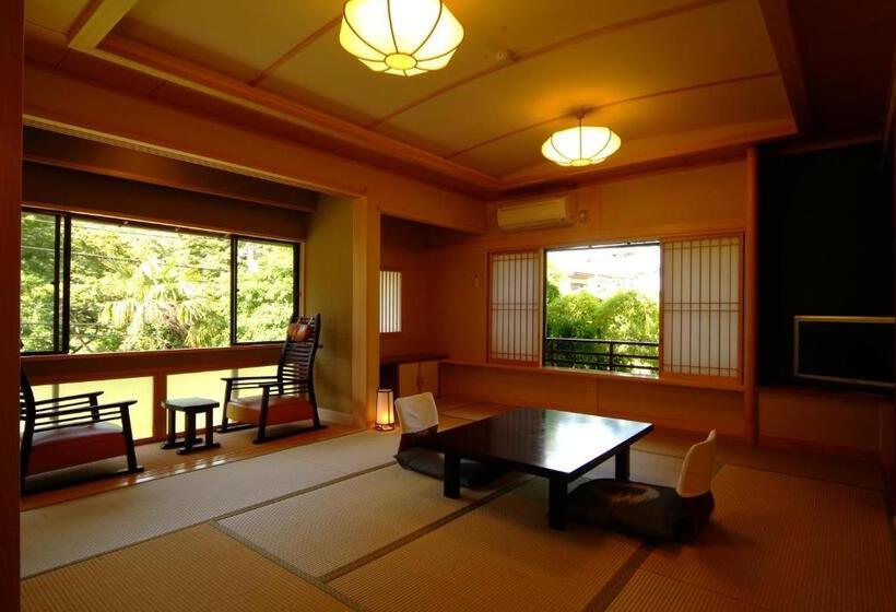 Номер Стандарт Совместная Ванная, Yusakaso