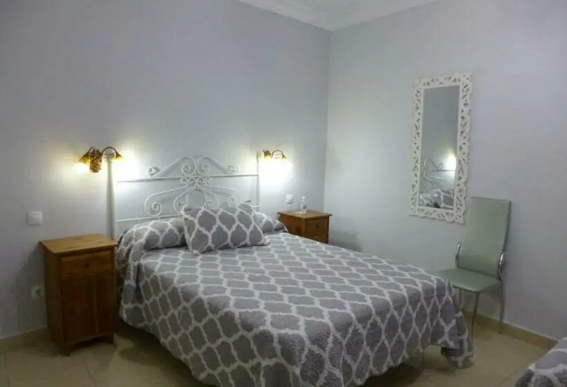 Standard Yhden Hengen Huone, Hostal Virgen Del Rocio