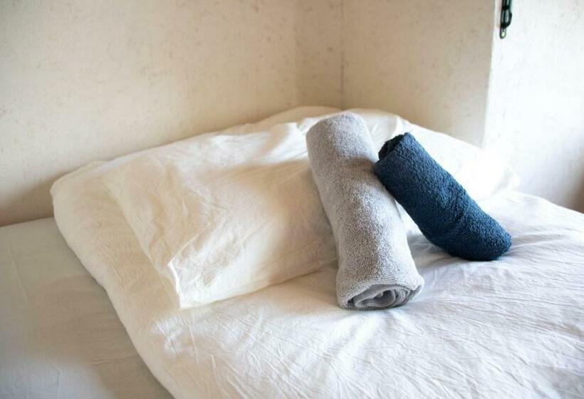 חדר משפחתי, Ruco