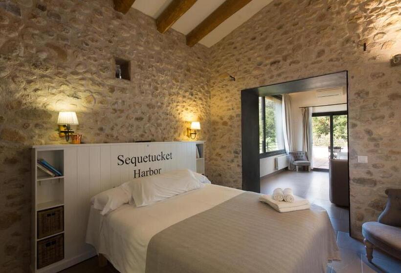 جناح, Can Clotas Hotel Masia