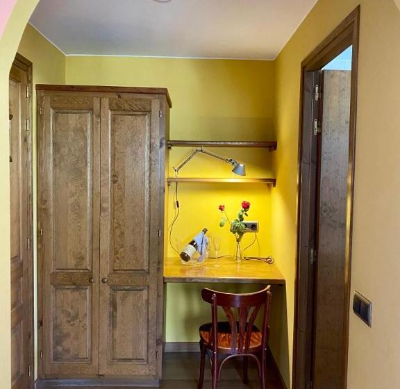 Четырехместный Номер Стандарт, Campalans Hotel Rural Bungalows Mobilhomes