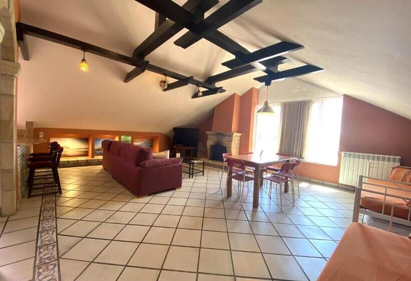 דירת חדר נוף לבריכה, Hostel Albergue Paradiso