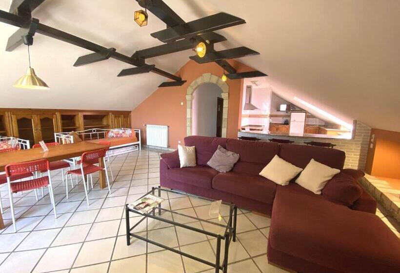 דירת חדר נוף לבריכה, Hostel Albergue Paradiso