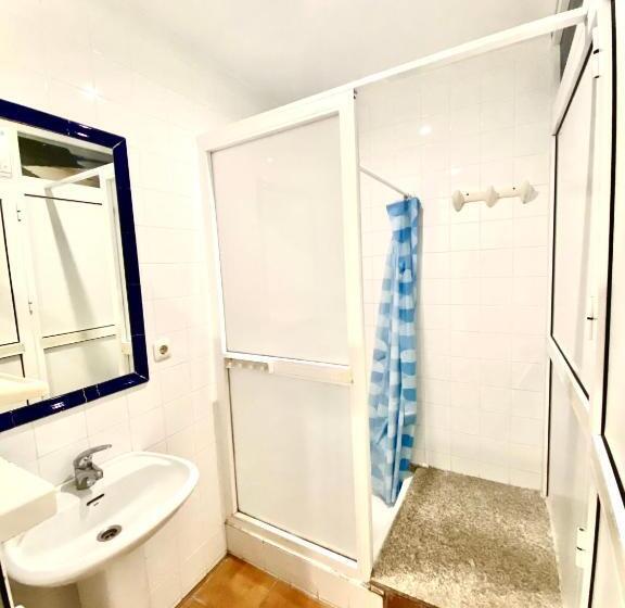 חדר סטנדרט לארבעה, Hostel Albergue Paradiso