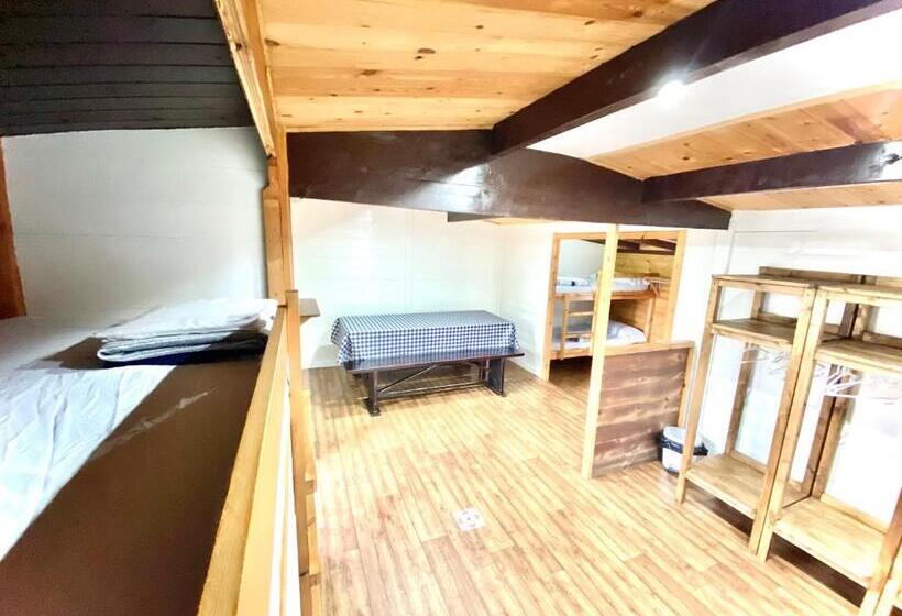 חדר משפחתי חדר אמבטיה משותף, Hostel Albergue Paradiso