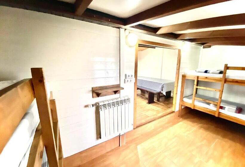 חדר משפחתי חדר אמבטיה משותף, Hostel Albergue Paradiso