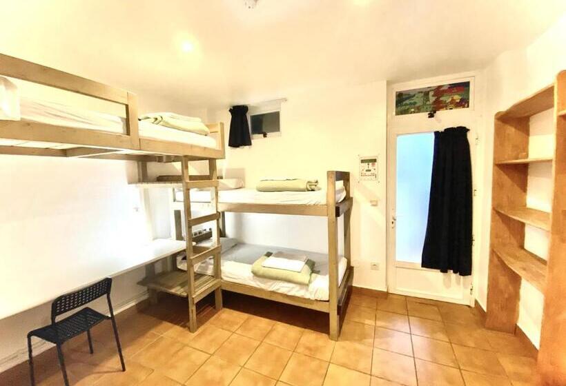 Четырехместный Номер Стандарт, Hostel Albergue Paradiso