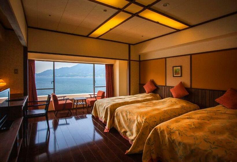 Номер Стандарт Трехместный, Bay Resort Hotel Shodoshima