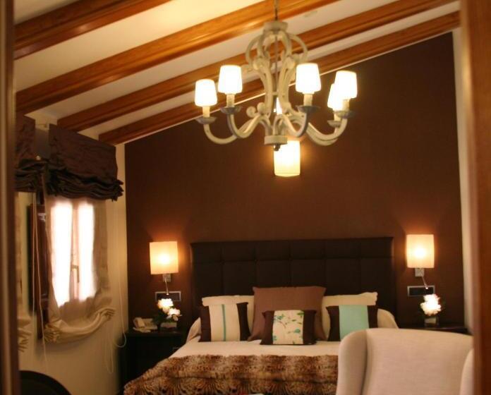 غرفة قياسية, Castillo De Alquézar