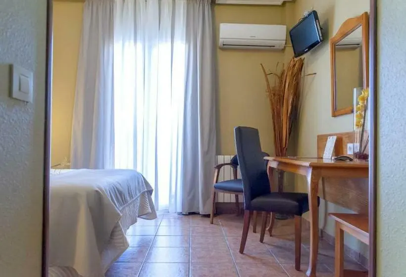 Standardzimmer, Ciudad De Jódar