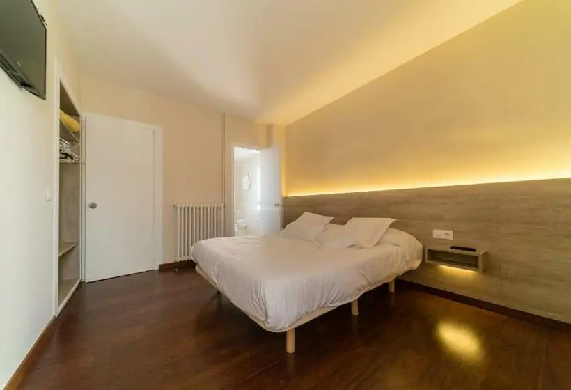 スタンダードルーム, El Pi De Sant Just   Habitacions I Apartaments