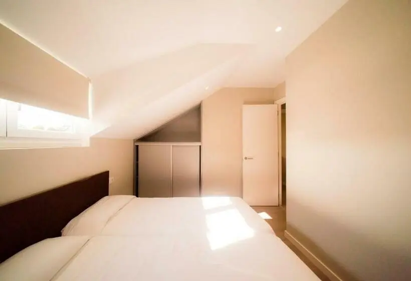 １ベッドルームアパートメント, El Pi De Sant Just   Habitacions I Apartaments