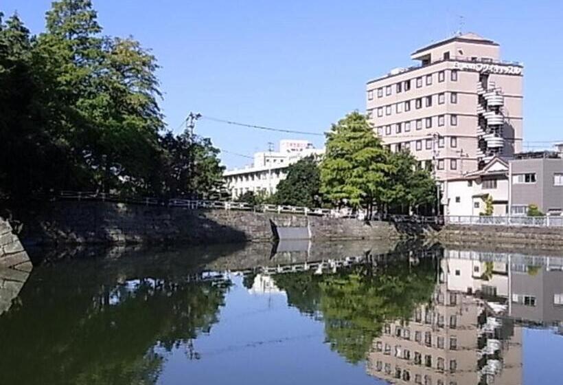 Escritório Estándar, Fukui Castle