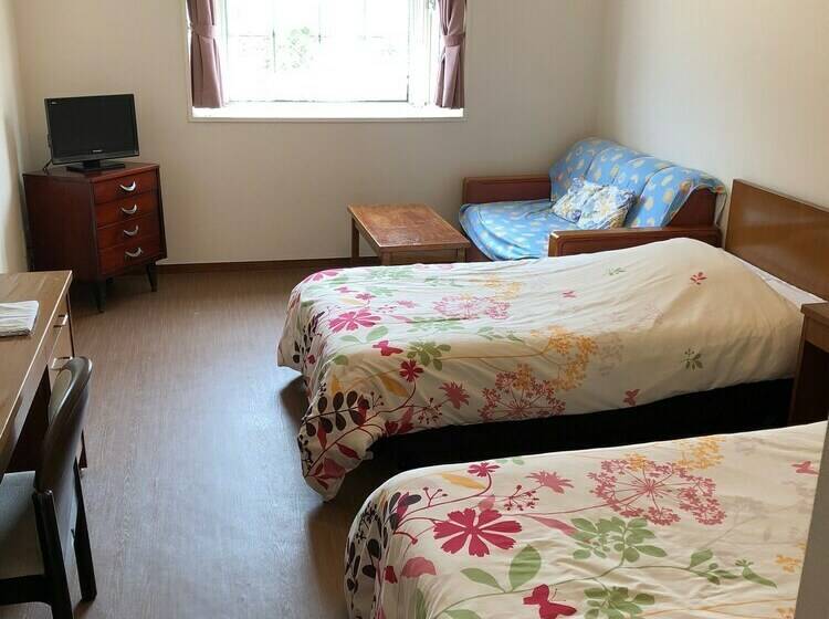 Номер Стандарт, Key West Club Okinawa