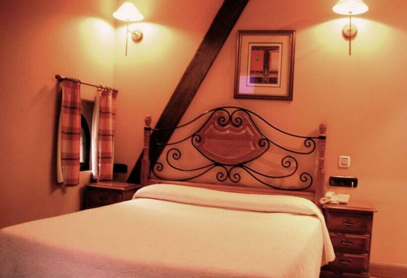 חדר סטנדרט, Mauleon