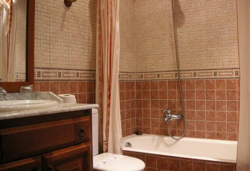 חדר סטנדרט, Mauleon