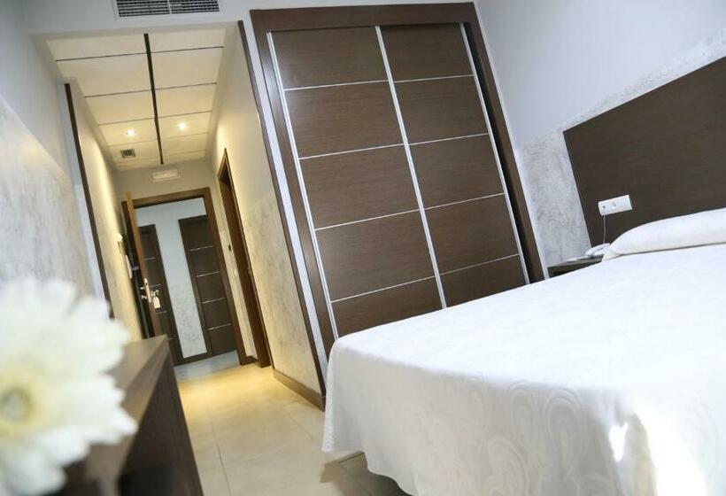 اتاق استاندارد, Nuñez Tomelloso