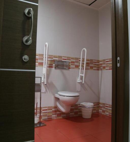 اتاق استاندارد, Nuñez Tomelloso