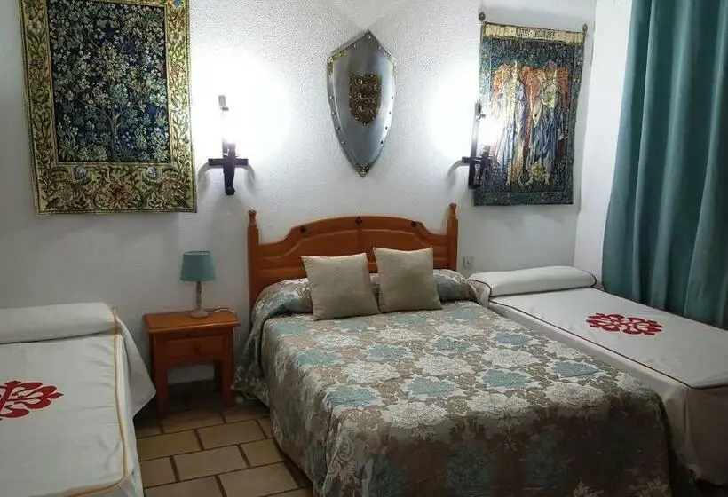 スタンダード4人部屋, Rural Hospedería De Los Calatravos