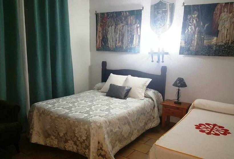 غرفة قياسية ثلاثية, Rural Hospedería De Los Calatravos