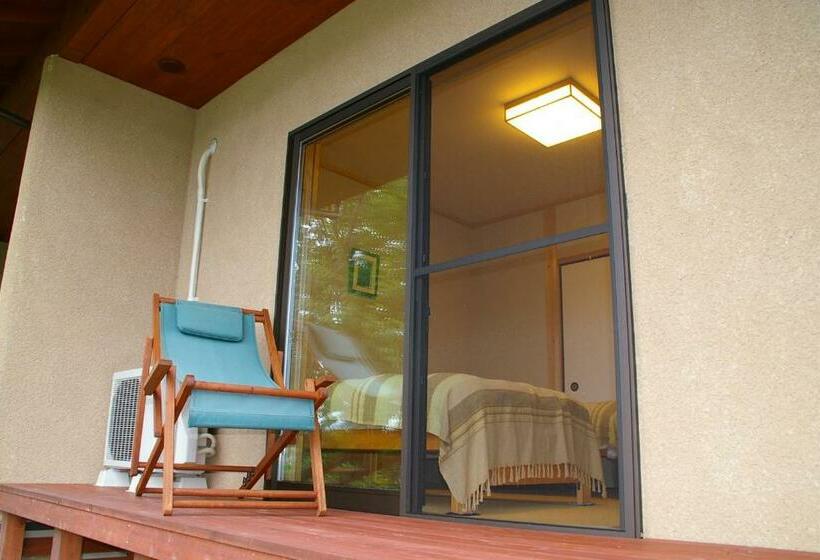 Номер Стандарт Совместная Ванная, Kirinosato Takahara