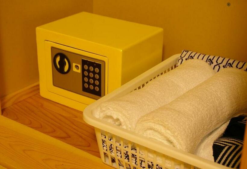 Номер Стандарт Совместная Ванная, Kirinosato Takahara