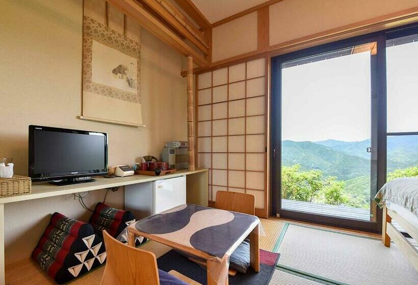 Номер Стандарт Совместная Ванная, Kirinosato Takahara