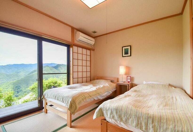 Номер Стандарт Совместная Ванная, Kirinosato Takahara