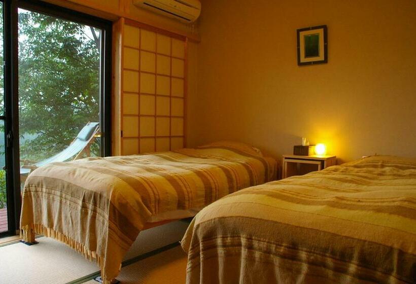 Номер Стандарт Совместная Ванная, Kirinosato Takahara