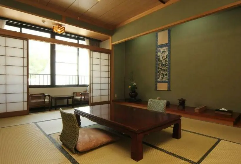 スタンダードルーム, Gokayama Onsen Akaokan