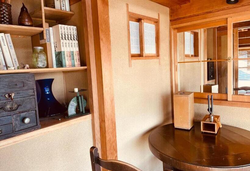 סוויטה אקזקיוטיב, Sekitei