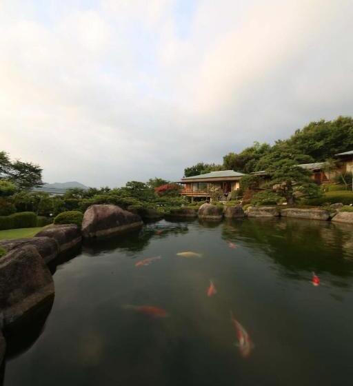 סוויטה אקזקיוטיב, Sekitei