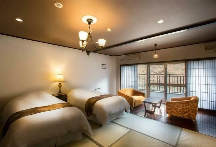 スタンダード4人部屋, Tateshina Shinyu Onsen