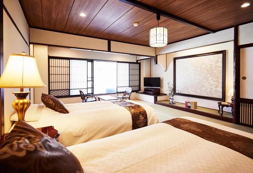 חדר סופריור לשלושה, Tateshina Shinyu Onsen