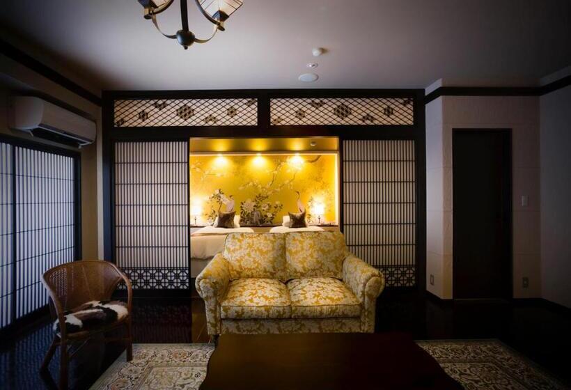 חדר דלוקס לשלושה, Tateshina Shinyu Onsen