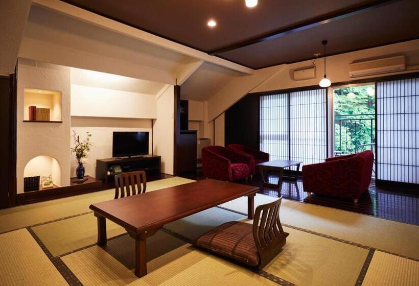 חדר משפחתי, Tateshina Shinyu Onsen