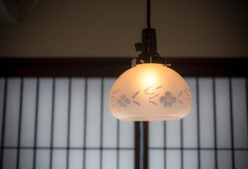 חדר אקונומי לארבעה, Tateshina Shinyu Onsen