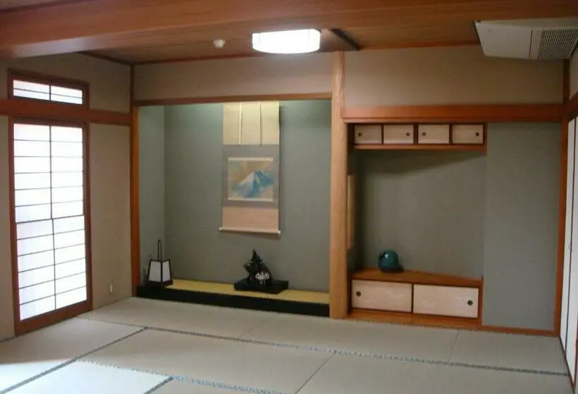 ファミリールーム, Yamaichi Bekkan