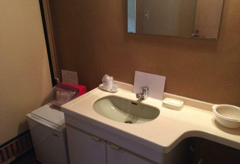 Номер Стандарт Совместная Ванная, Yudanaka Onsen Yamazakiya