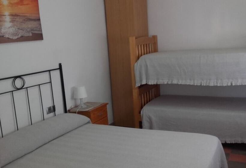 四人标准间, La Llar De Laura