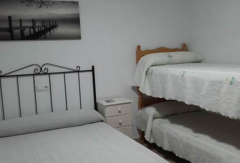 四人标准间, La Llar De Laura