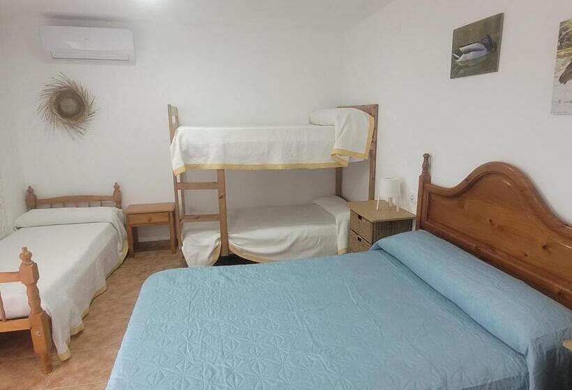 四人标准间, La Llar De Laura