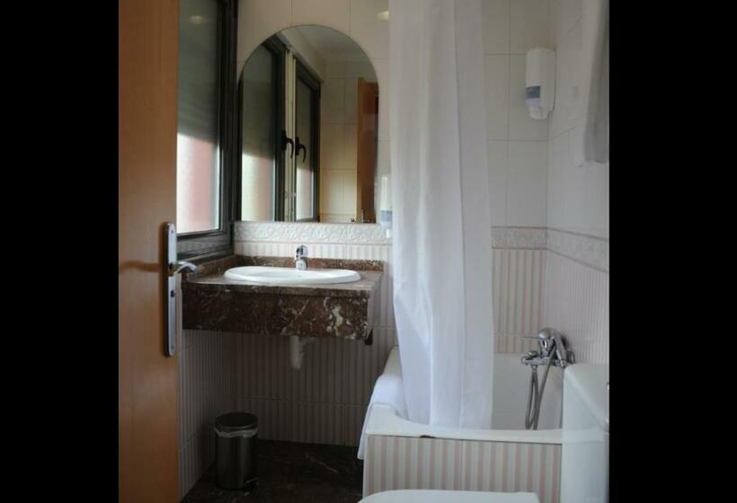 חדר סטנדרט, Aitana