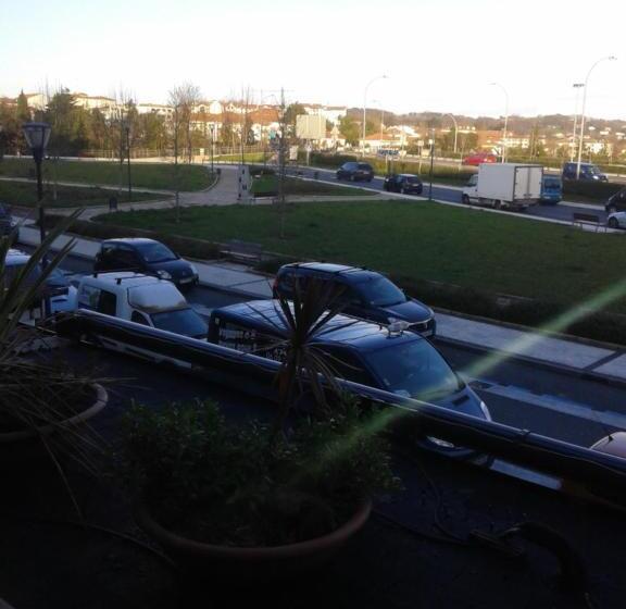 اتاق استاندارد یک نفره, Aitana